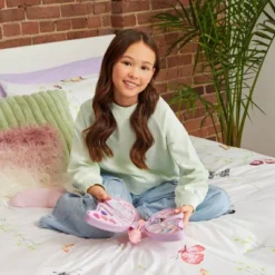 Make It Real Butterfly Cosmetic Set -Glow Up Beauty Store GUEST 7e6e8361 741a 4391 b5a7 3c7cad727394