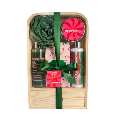 Elegant Modern 6-piece Strawberry Bath And Body Gift Set In A Natural Wood Curio 3 Elegant Modern 6-piece Strawberry Bath And Body Gift Set In A Natural Wood Curio